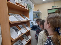 В Переславском открылась выставка «История в лицах твоих земляков»
