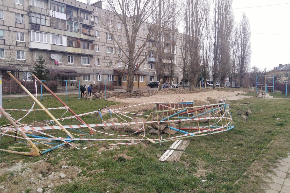 В Зеленоградске ещё одна новая детская площадка