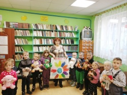 Для ребят из поселка Кострово прошел час толерантности